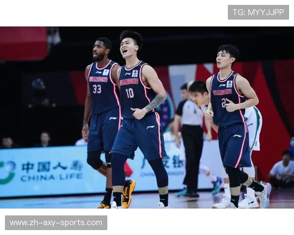 广州篮球队反击战术解析：深度剖析球队战术与球员配合的成功秘诀